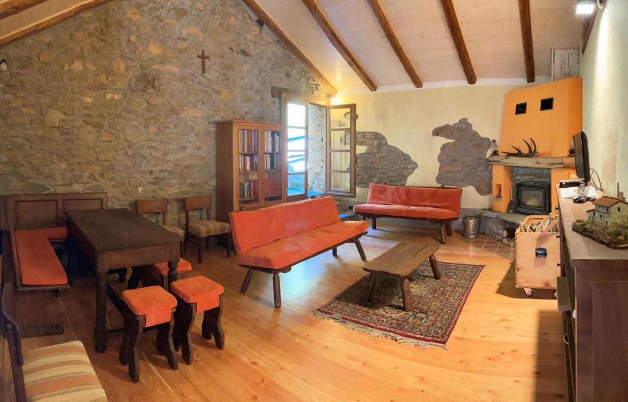 Bbb Bed&Breakfast Bagneri Muzzano Bagian luar foto