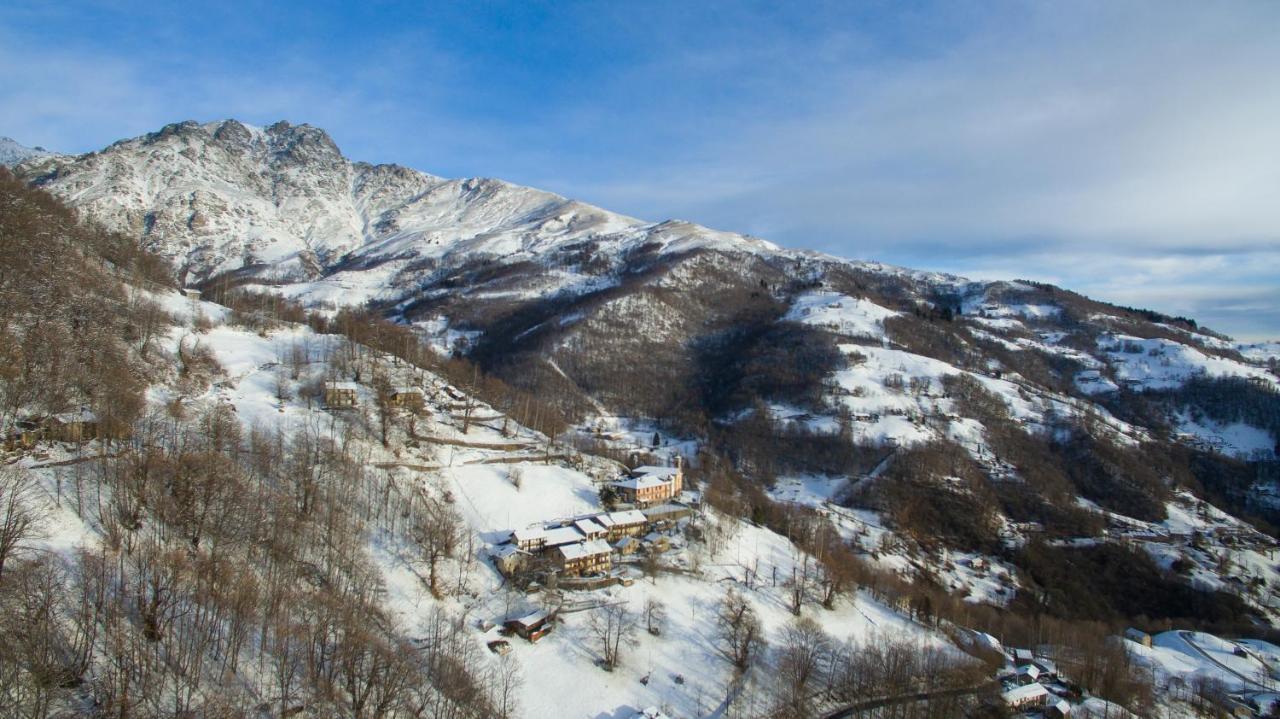 Bbb Bed&Breakfast Bagneri Muzzano Bagian luar foto