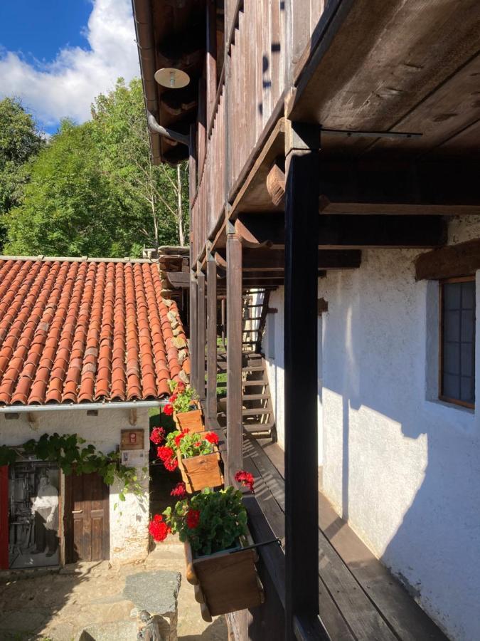 Bbb Bed&Breakfast Bagneri Muzzano Bagian luar foto