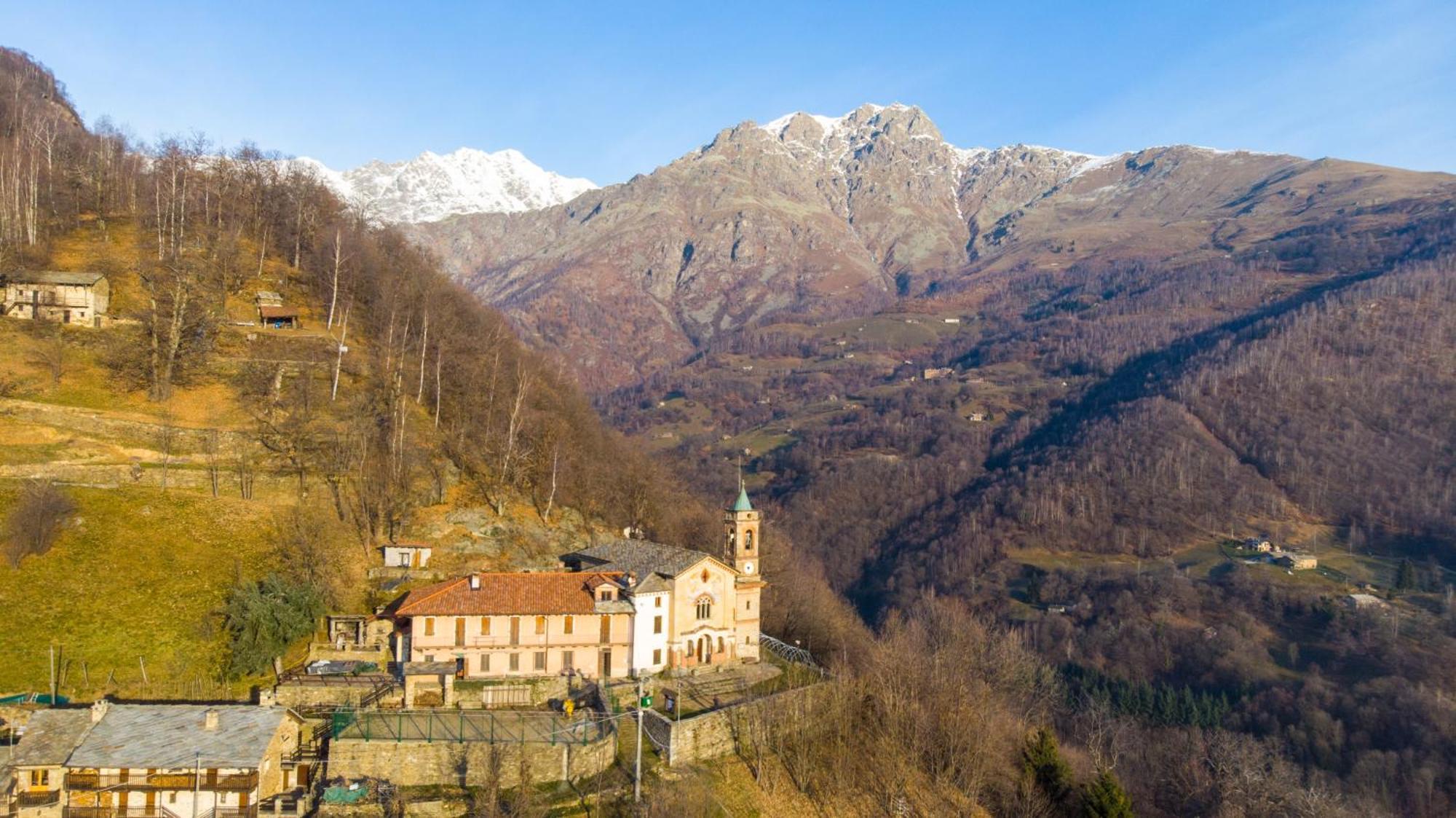 Bbb Bed&Breakfast Bagneri Muzzano Bagian luar foto