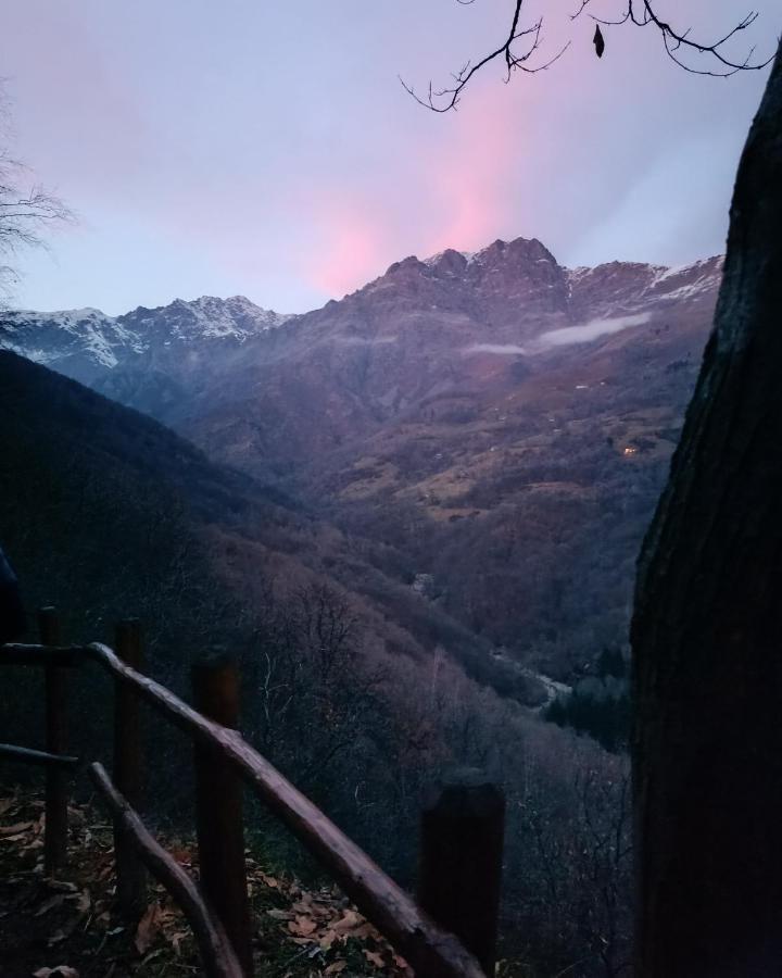 Bbb Bed&Breakfast Bagneri Muzzano Bagian luar foto